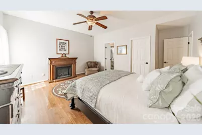 6216 Creek Breeze Road, Charlotte, NC 28269 - Photo 15