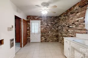 2367 Story St, Lincolnton, NC 28092 - Photo 15