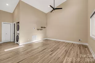 207 Hanover St, Asheville, NC 28806 - Photo 7