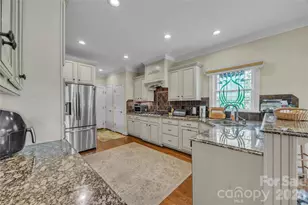 118 Bradford Ct, Jefferson, NC 28640 - Photo 9
