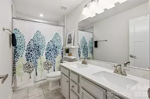 10258 Paper Birch Dr, Charlotte, NC 28215 - Photo 31