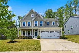 10258 Paper Birch Dr, Charlotte, NC 28215 - Photo 3