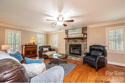 600 17th Avenue Drive SE, Hickory, NC 28602 - Photo 11