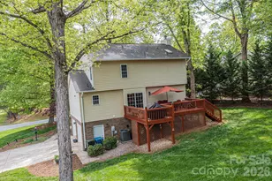 600 17th Ave Dr SE, Hickory, NC 28602 - Photo 3