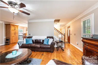 600 17th Avenue Drive SE, Hickory, NC 28602 - Photo 9