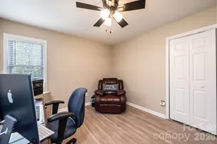 600 17th Ave Dr SE, Hickory, NC 28602 - Photo 29