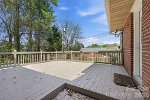 409 Walnut Pl NE, Lenoir, NC 28645 - Photo 33