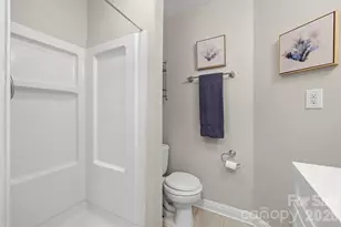 409 Walnut Pl NE, Lenoir, NC 28645 - Photo 27