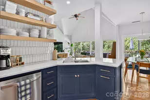 1011 Clearbrook Rd, Matthews, NC 28105 - Photo 7