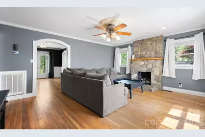 715 Main Street, Hudson, NC 28638 - Photo 3