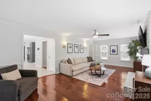 10646 S Hall Dr, Charlotte, NC 28270 - Photo 5