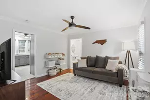 10646 S Hall Dr, Charlotte, NC 28270 - Photo 11