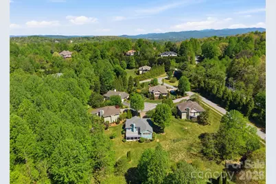 35 Stonecrest Court, Flat Rock, NC 28731 - Photo 39