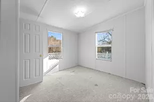 111 Oxford Ln, Blowing Rock, NC 28605 - Photo 19