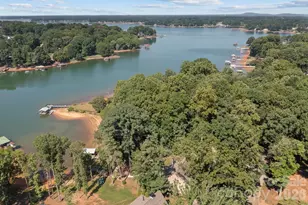348 Catalina Dr, Mooresville, NC 28117 - Photo 15