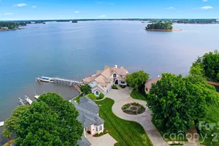 3386 Governors Island Dr, Denver, NC 28037 - Photo 1