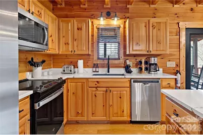 552 Lake Road, Old Fort, NC 28762 - Photo 13