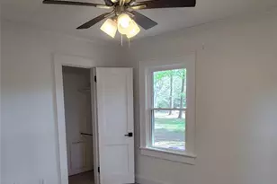 2048 Quiet Ln, Hickory, NC 28602 - Photo 9