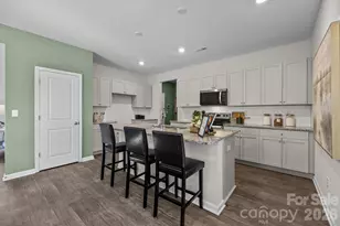 1043 Rocking Horse Rd, Indian Trail, NC 28079 - Photo 5