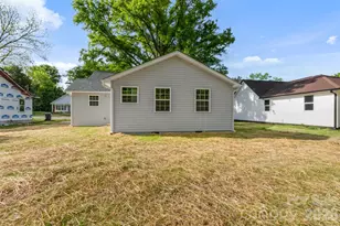 328 Whitner St, Rock Hill, SC 29730 - Photo 3