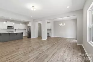 1117 Streamside Ln, York, SC 29745 - Photo 3
