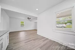715 Wood St, Albemarle, NC 28001 - Photo 7