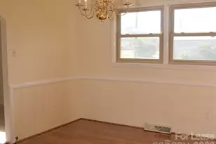 1812 Cameron Rd, Lincolnton, NC 28092 - Photo 5