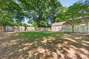900 E John St, Matthews, NC 28105 - Photo 29