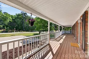 900 E John St, Matthews, NC 28105 - Photo 3