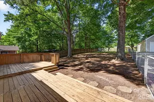 900 E John St, Matthews, NC 28105 - Photo 27