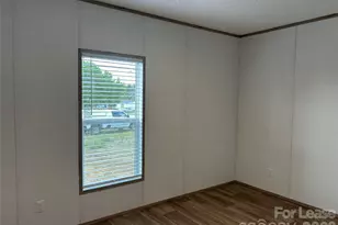 128 Gatewood Dr, Lawndale, NC 28090 - Photo 11