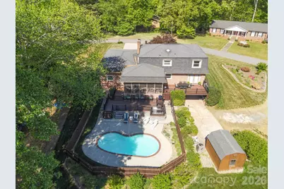 3740 6th Street NE, Hickory, NC 28601 - Photo 45