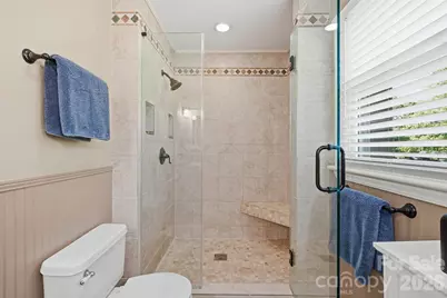 3740 6th Street NE, Hickory, NC 28601 - Photo 25