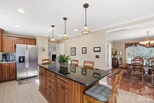 3740 6th St NE, Hickory, NC 28601 - Photo 15