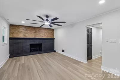 5009 Greenbrook Drive, Charlotte, NC 28205 - Photo 13