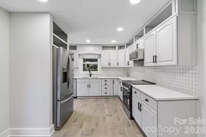 5009 Greenbrook Drive, Charlotte, NC 28205 - Photo 21