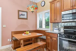 30 Dover St, Asheville, NC 28804 - Photo 15