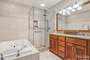 30 Dover St, Asheville, NC 28804 - Photo 23