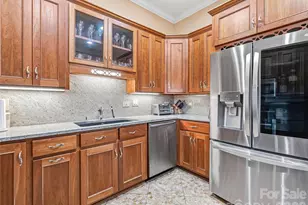 30 Dover St, Asheville, NC 28804 - Photo 17
