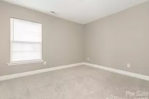 6602 Latherton Ln, Charlotte, NC 28278 - Photo 15
