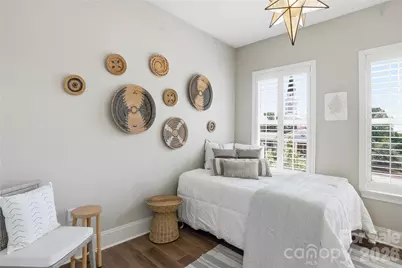 2990 Selwyn Avenue, Charlotte, NC 28209 - Photo 11