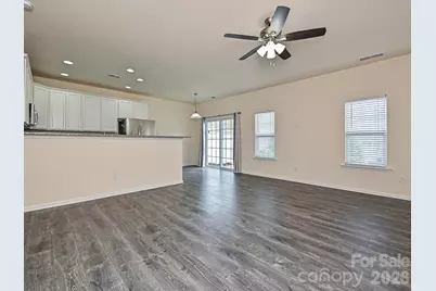 4629 Quinton Lane, Charlotte, NC 28269 - Photo 5