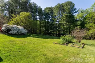 7 Ashley Rd, Asheville, NC 28805 - Photo 43