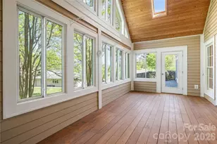7 Ashley Rd, Asheville, NC 28805 - Photo 25