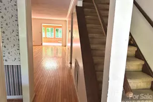44 Sagebrush Cir, Etowah, NC 28729 - Photo 3