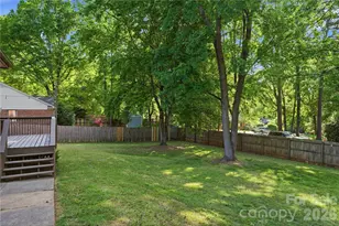 341 Neill Ridge Rd, Matthews, NC 28105 - Photo 3