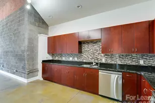 927 Westmere Ave, Charlotte, NC 28208 - Photo 11