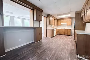 706 Crescent Dr, Cherryville, NC 28021 - Photo 19