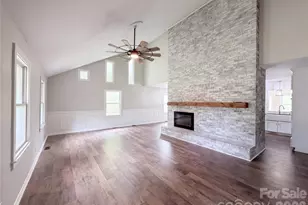 706 Crescent Dr, Cherryville, NC 28021 - Photo 3