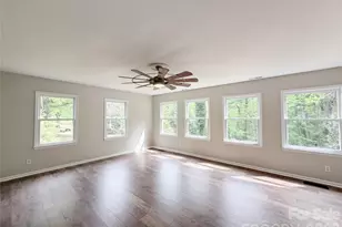 706 Crescent Dr, Cherryville, NC 28021 - Photo 7